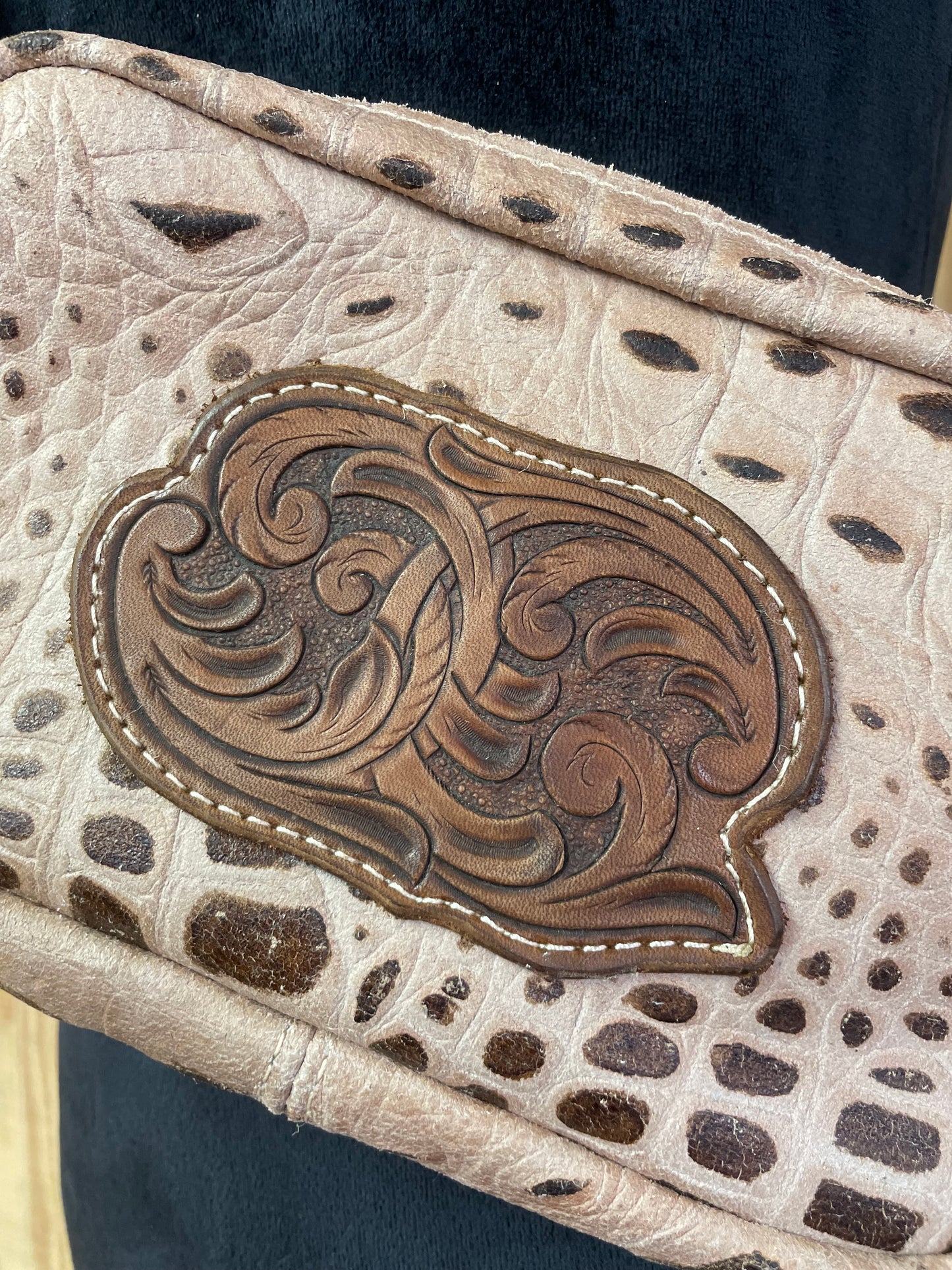 Get Wild Crossbody