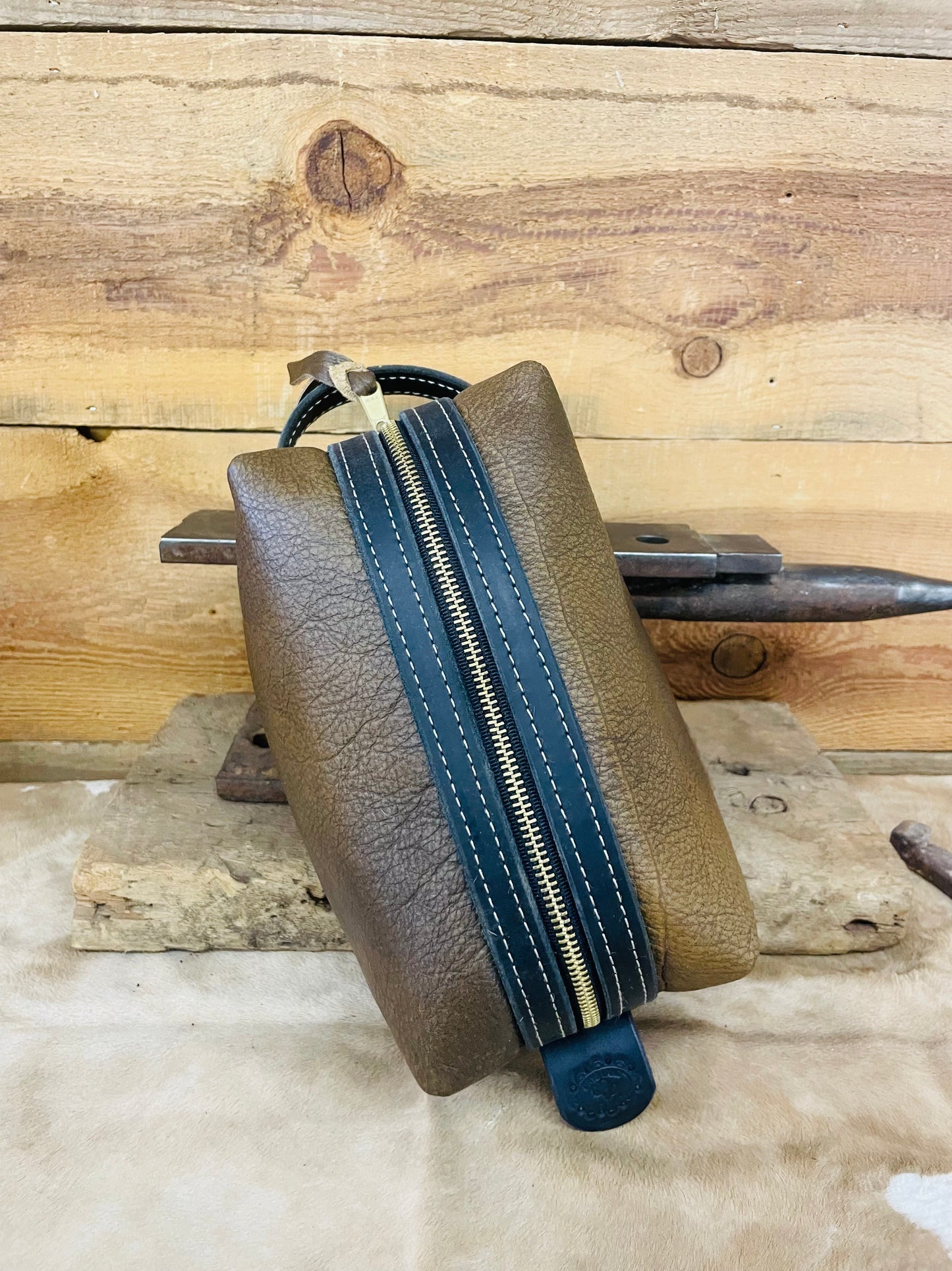 Brown Shave Bag