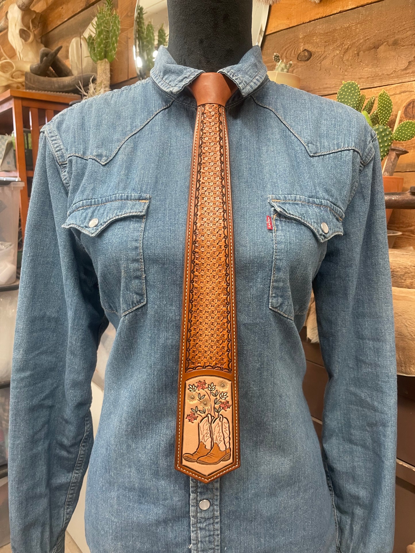 Leather Tie