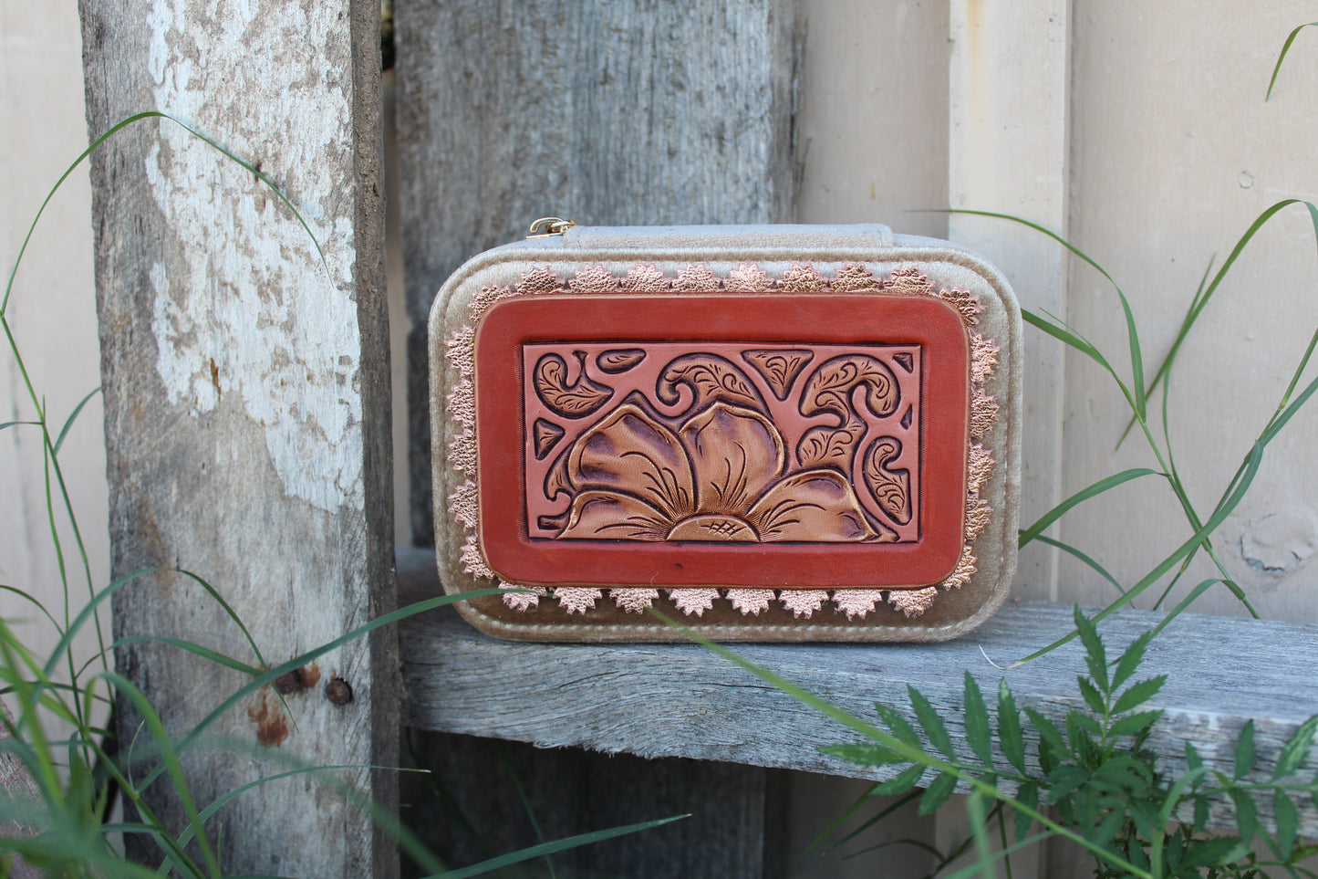 Tan/Rust Velvet Jewelry Case