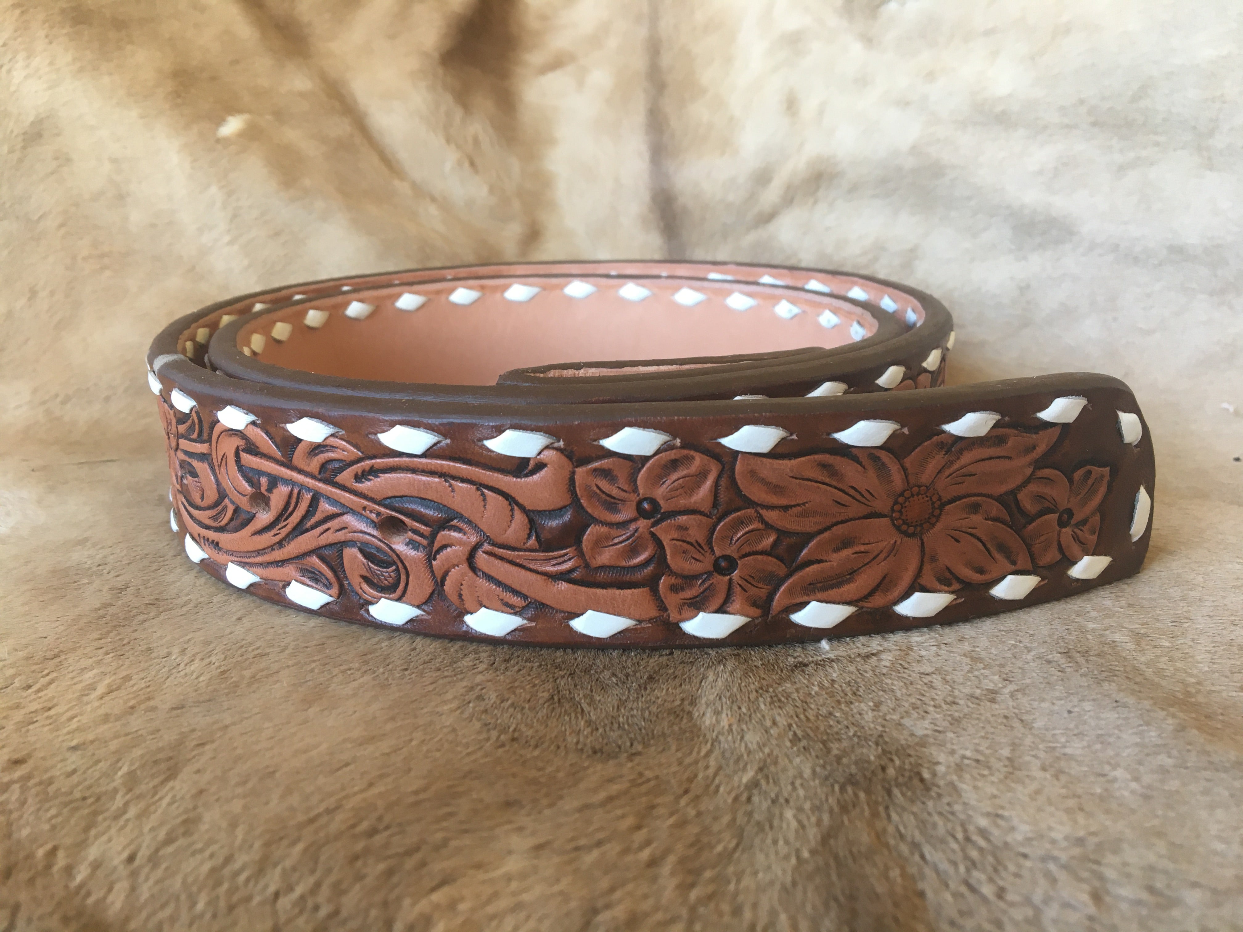 Custom western outlet belts